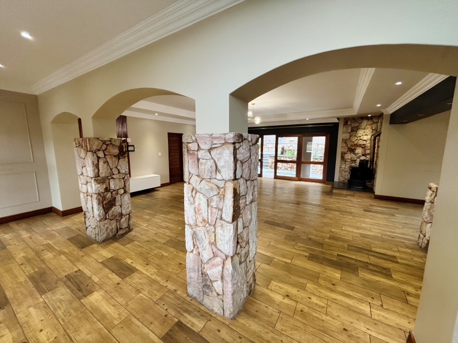 5 Bedroom Property for Sale in Xanadu Eco Park North West